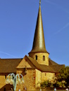 Die Michaeliskirche zhlt zu den wenigen noch aus karolingischer Zeit erhaltenen deutschen Kirchenbauten.
