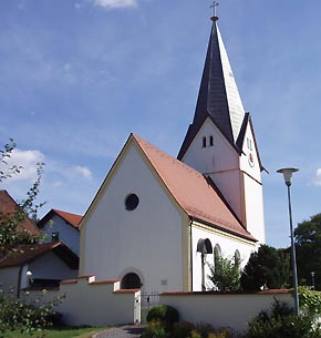 Kirche im Stadteil Ottmaring