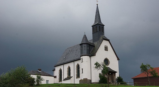 Katholische Filialkirche Sankt Anna im Ortsteil Friesenhausen