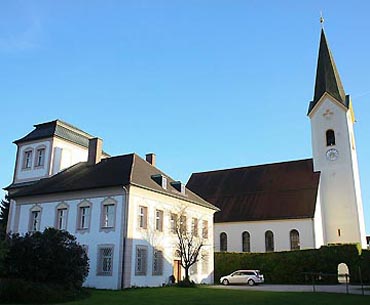 Kath. Filialkirche St. Mariä Himmelfahrt