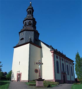 Katholische Pfarrkirche St. Katharina in Stadtallendorf