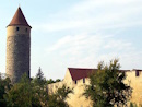 Der aus Buckelquadern errichtete Eulenturm ermglicht einen weiten Blick ins Land und fand als Wachtturm und Faulturm fr die lebenslnglich Verurteilten Verwendung. Spter war dann der Turm Wohnung und Ausguck des Trmers.