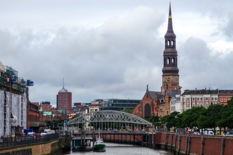 Hamburg mit Sankt Katharinen Kirche
