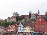 Meersburg vom See aus gesehen