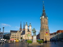 Marktplatz mit Marktkirche, Hndel-Denkmal und Rotem Turm