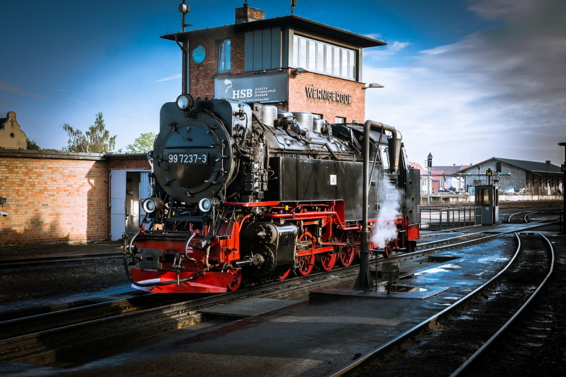 Dampflok im Bahnhof Wernigerode