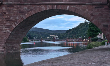 Alte Brcke ber den Neckar