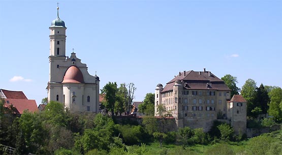 Schlosskirche und Schloss Hohenstadt