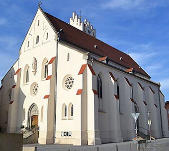 Katholische Pfarrkirche St. Agatha in Aidenbach