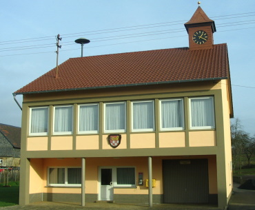 Gemeindehaus in der Ortsmitte