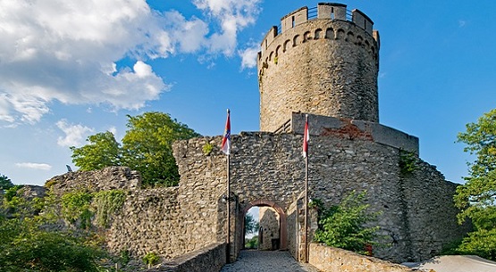 Schloss Alsbach