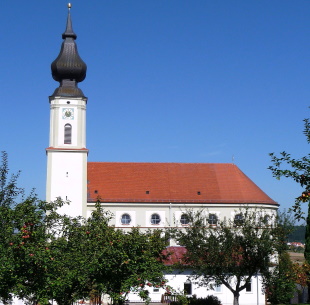 Pfarrkirche St. Nikolaus in Altfraunhofen