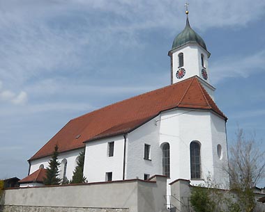Pfarrkirche St. Moritz im Ortsteil Zell