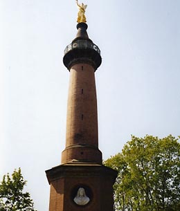 Siegessule fr die Schlacht bei Fehrbellin im Ortsteil Hakenberg