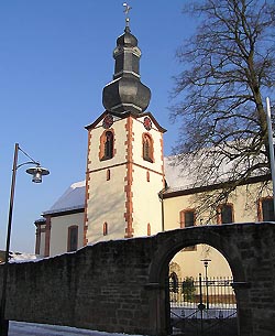 Pfarrkirche St. Peter und Paul