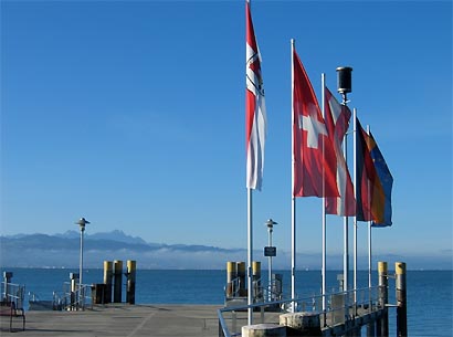 Landungssteg in Kressbronn mit Blick auf den Sntis/Schweiz