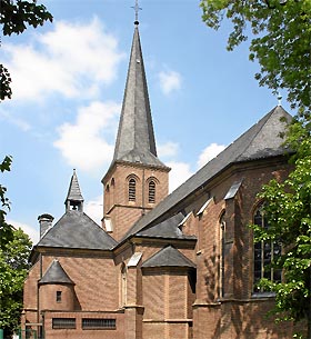Römisch-katholische Kirche St. Jakobus im Stadtteil Lülsdorf