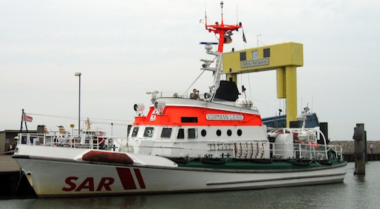 Seenotrettungskreuzer Vormann Leiss am Anleger von Nordstrand