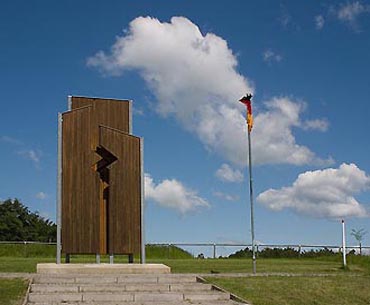 Mahnmal an der ehemaligen Innerdeutschen Grenze bei Point Alpha