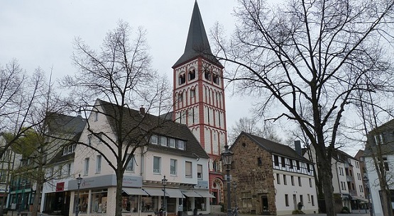 Siegburg mit Pfarrkirche St. Servatius