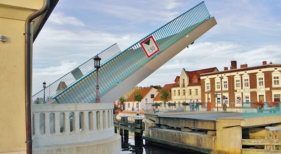 Brcke im Stadthafen