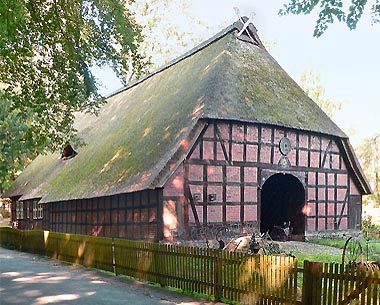 Heidemuseum Rischmannshof in einem Hallenhaus in Walsrode