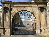 Portal der Emichsburg