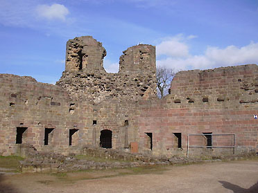 Burg Neuleiningen Bergfried