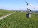 Weinberge mit Seilbahn