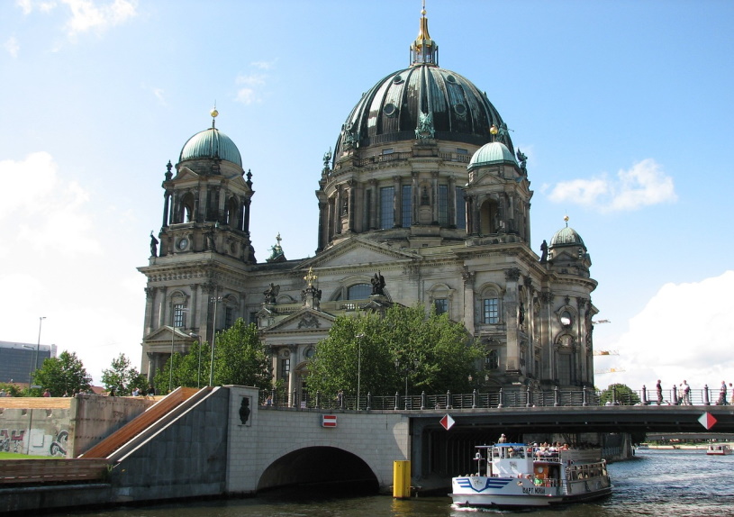 Spree und Berliner Dom