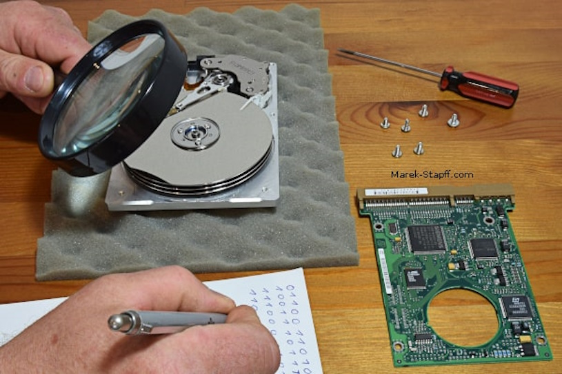 Daten von einer Festplatte auslesen Daten von einer Festplatte auslesen