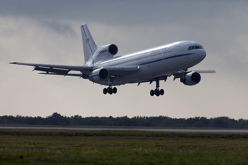 Flugzeug landet