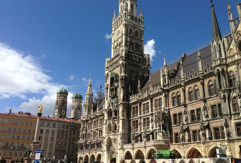 Marienplatz mit Neuem Rathaus