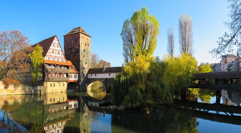 Weinstadel mit Henkersteg in Nrnberg