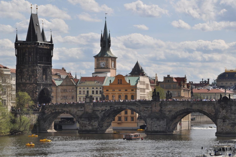 Prag mit Moldau und Karlsbrcke