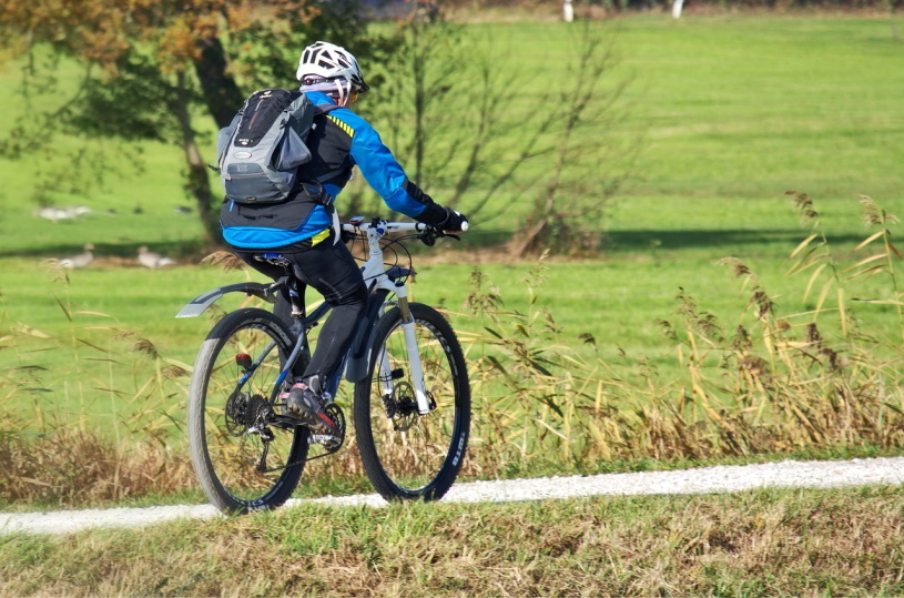 Auf dem Radweg