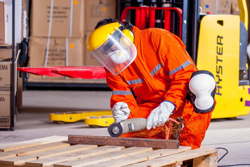 Schutzkleidung bei der Metallbearbeitung