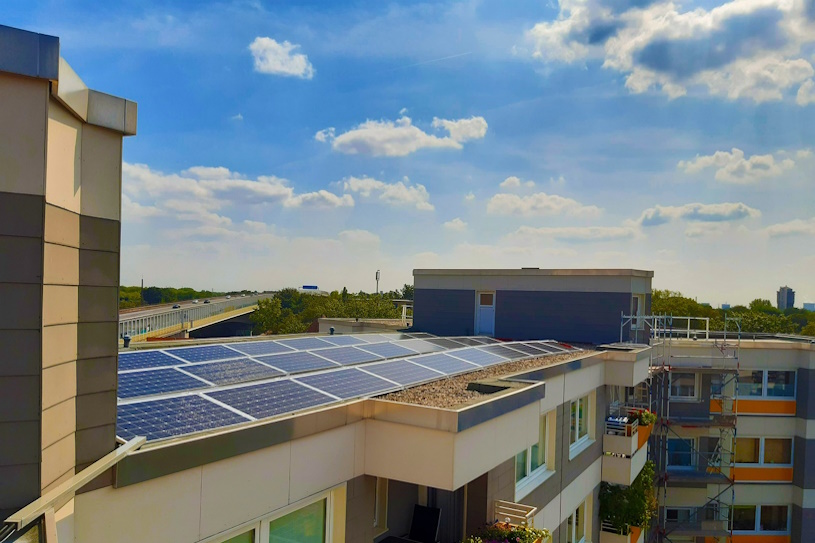 Solarmodule auf dem Dach