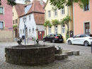 Gnseplatz mit Brunnen