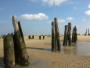 berreste des Schiffsanlegers und der Wangerooger Inselbahn am Ostende