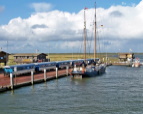 Westanleger Wangerooge mit Inselbahn
